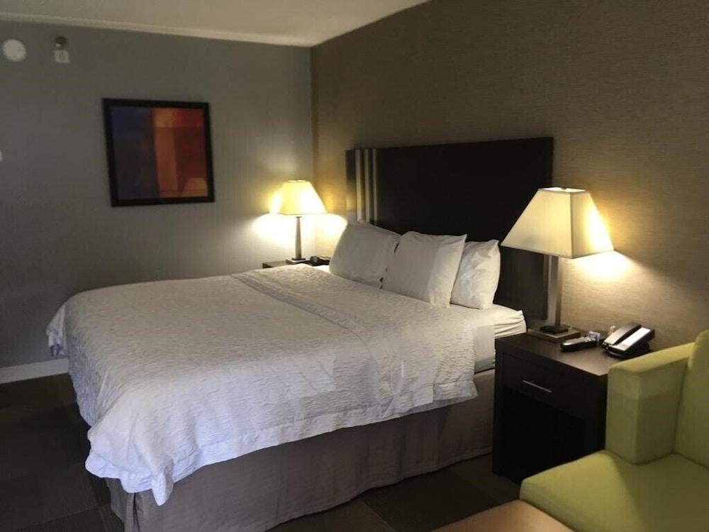 Holiday Inn Express - Newark Airport - Elizabeth, An Ihg Hotel Εξωτερικό φωτογραφία