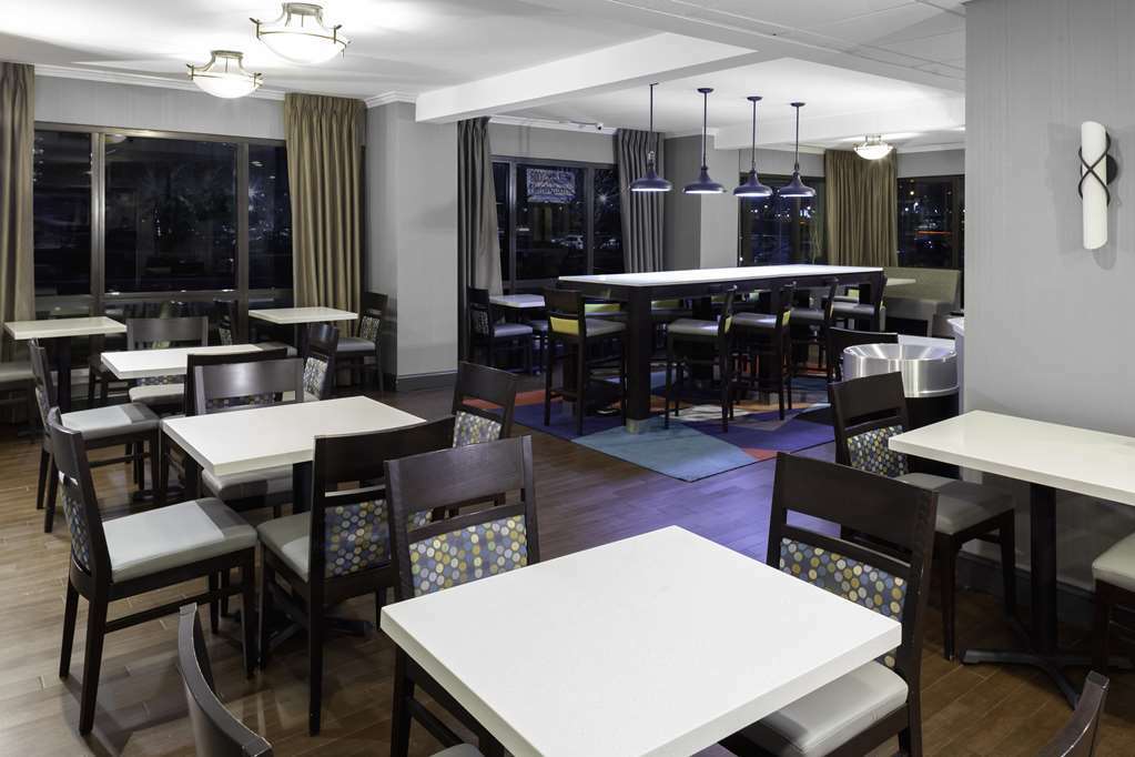 Holiday Inn Express - Newark Airport - Elizabeth, An Ihg Hotel Εστιατόριο φωτογραφία