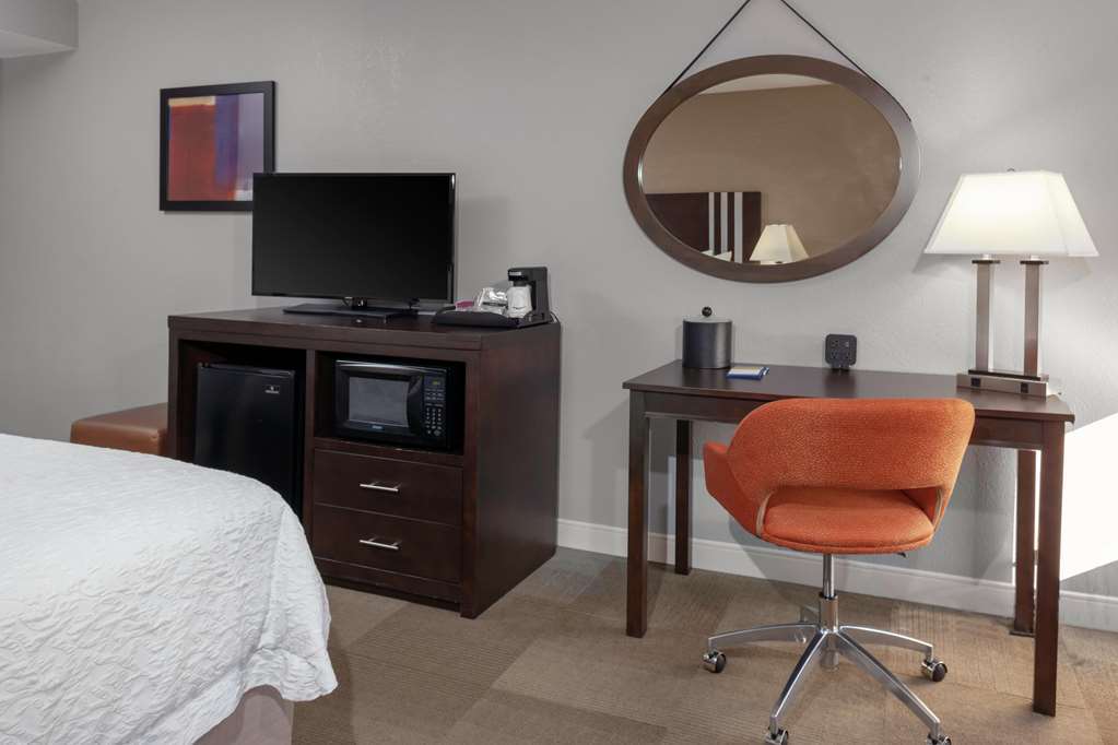 Holiday Inn Express - Newark Airport - Elizabeth, An Ihg Hotel Δωμάτιο φωτογραφία